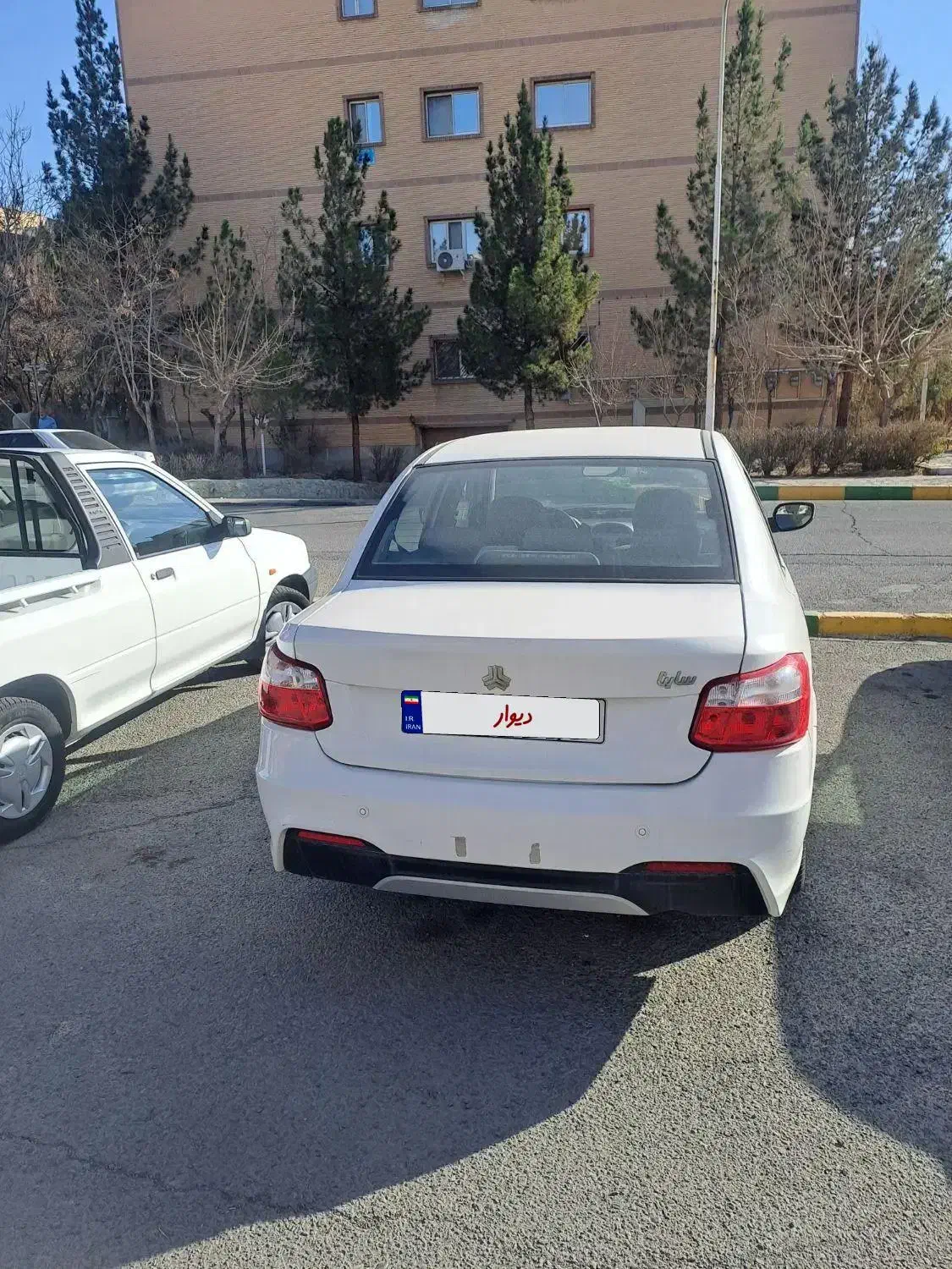 ساینا s|خودرو سواری و وانت|اندیشه, اندیشه فاز ۴|دیوار