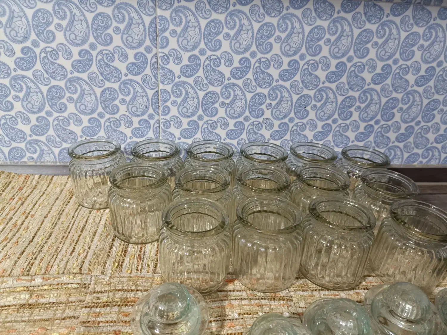 شیشه ادویه|ظروف نگهدارنده، پلاستیکی، یک‌بارمصرف|پرند, فاز ۶|دیوار