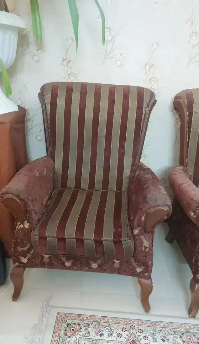 مبل نمیه استیل هشت نفره  محکم با دوتا میز|مبلمان خانگی و میز عسلی|شاندیز, |دیوار