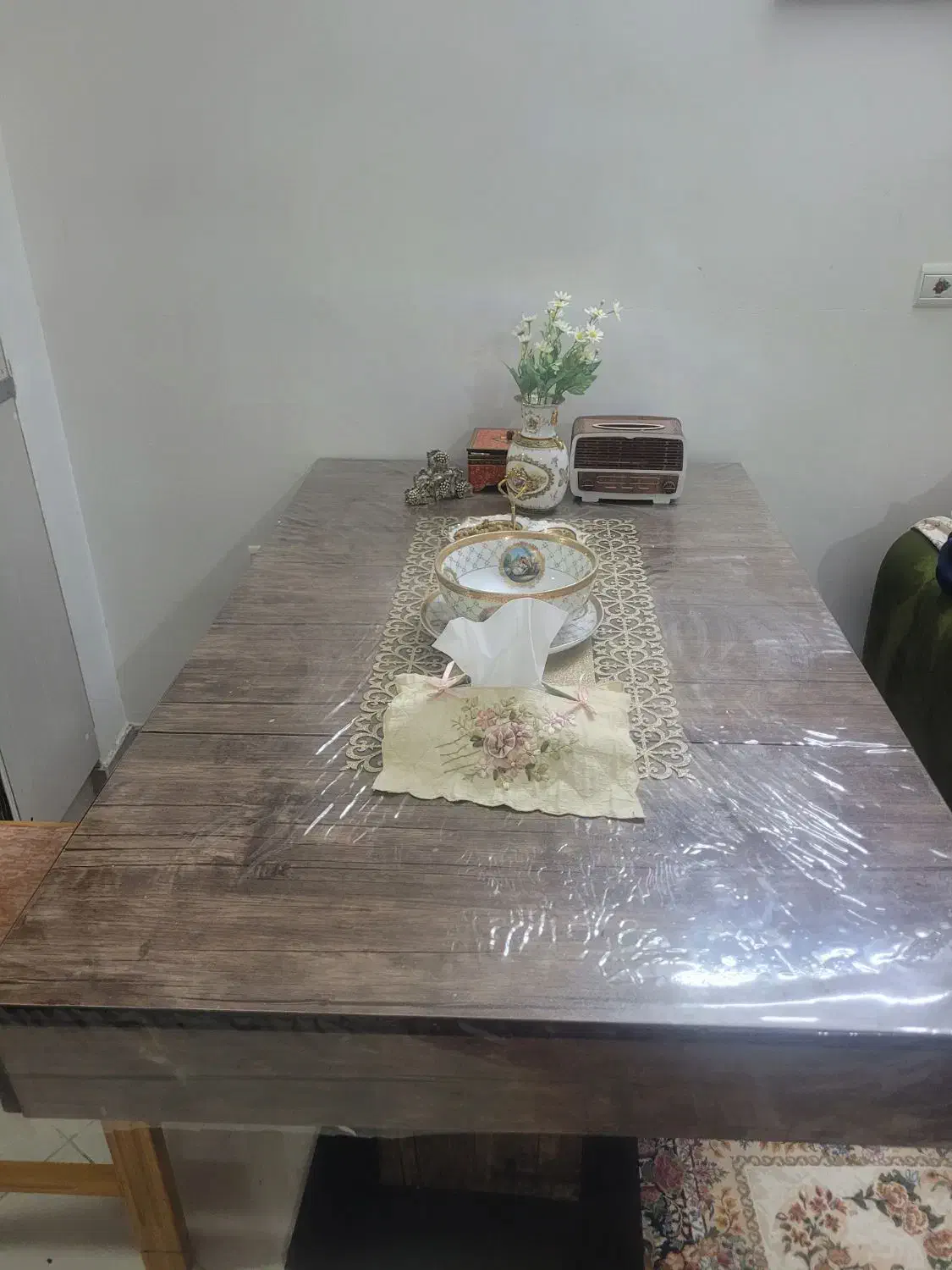 میز ۶ نفره ام دی اف قابلیت ۸ نفره|میز و صندلی غذاخوری|گرگان, |دیوار