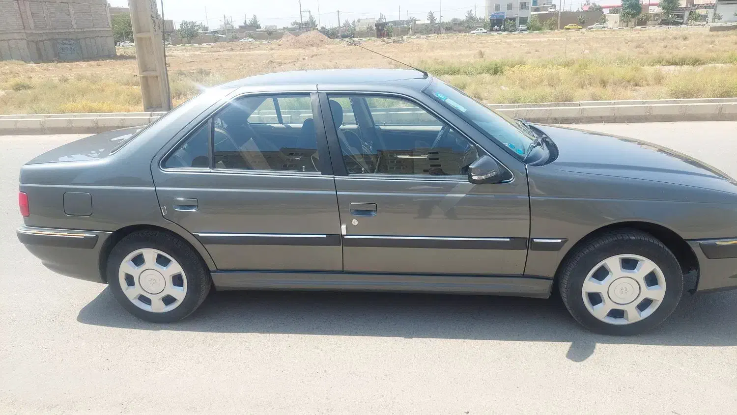 پارس1402|خودرو سواری و وانت|هشتگرد, شهرک بعثت|دیوار