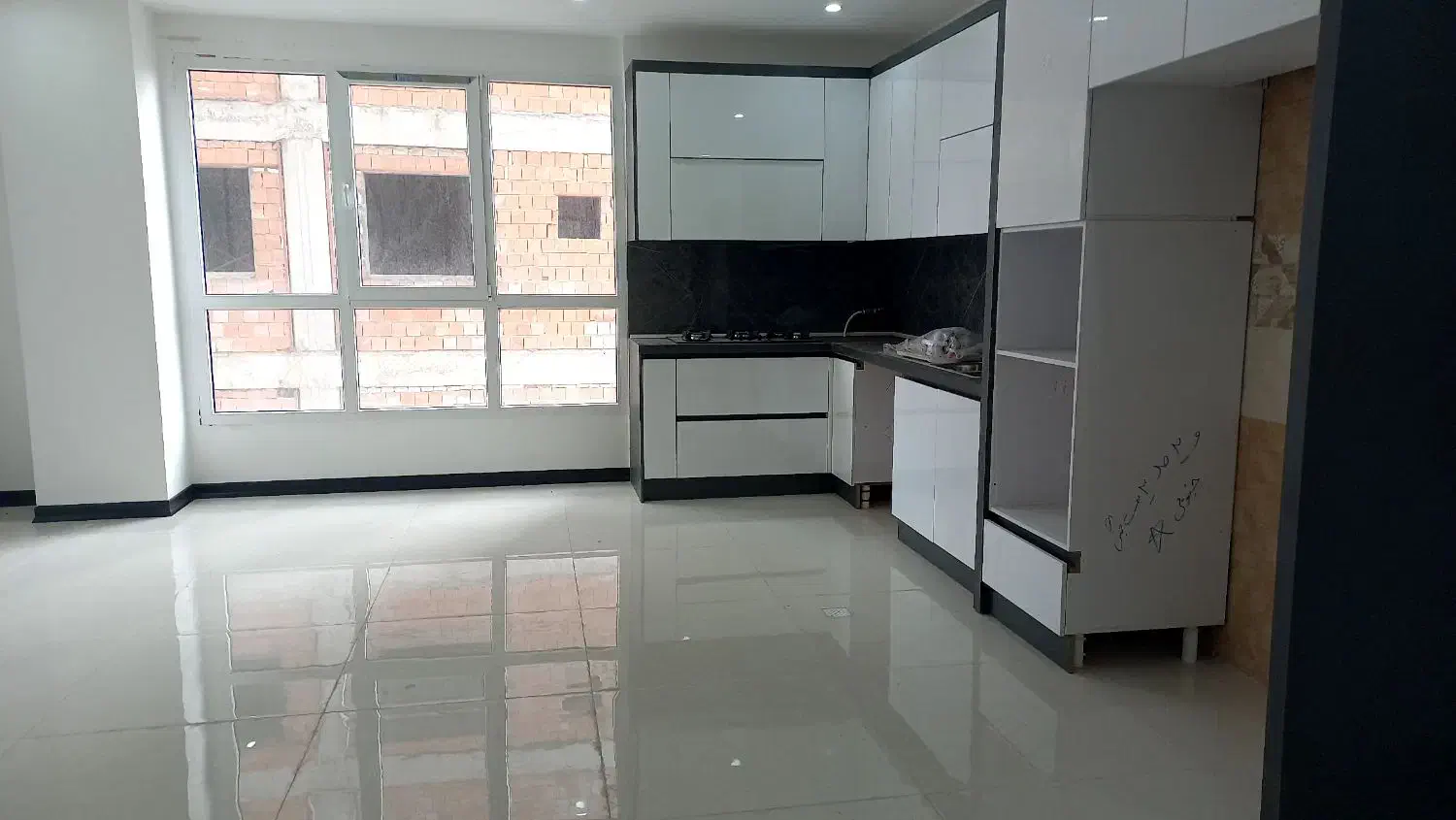 فروش۱۱۰مترطبقه۲نوساز۱۰۰متری دریافروش فوری|فروش آپارتمان|چالوس, |دیوار