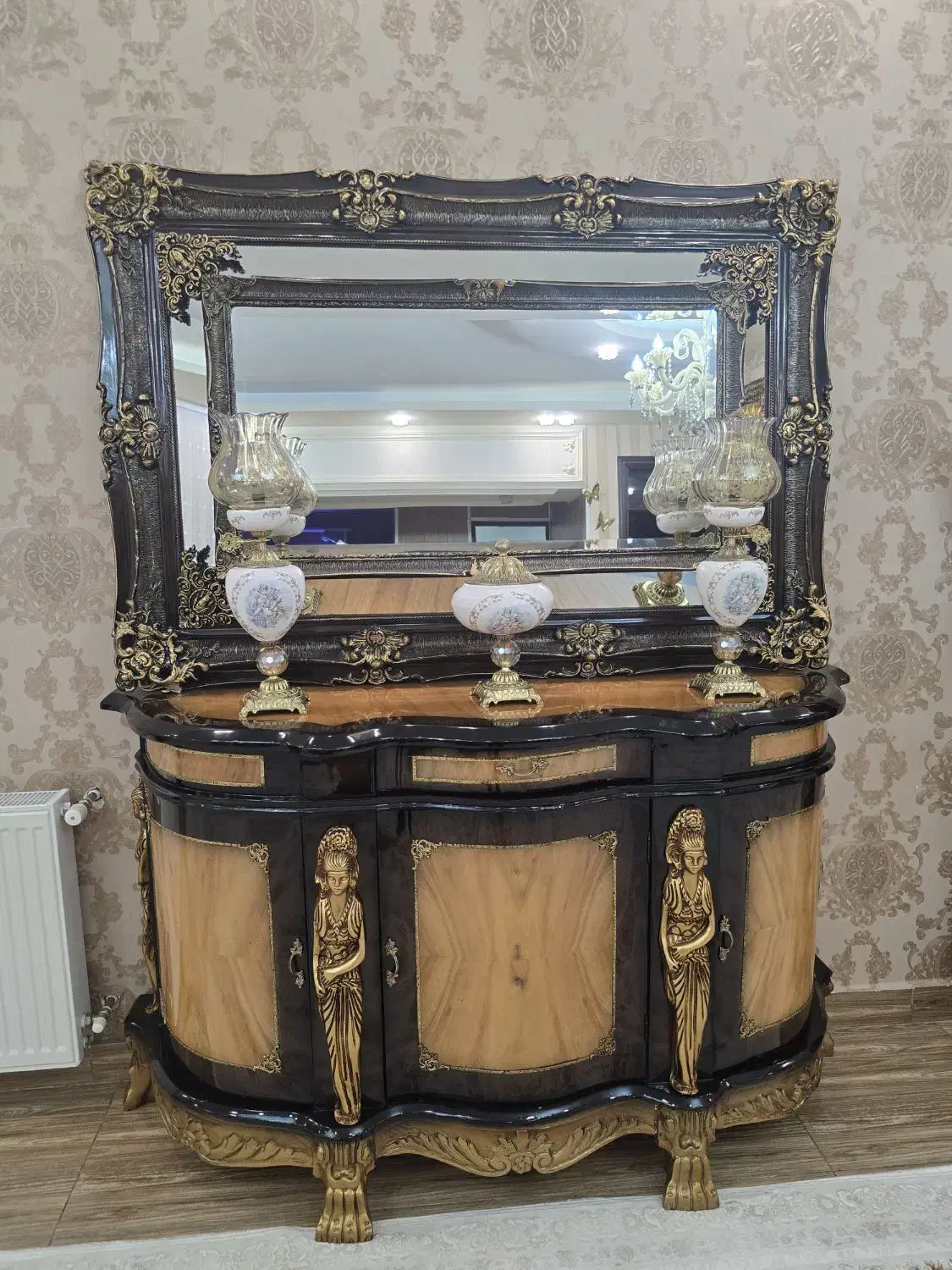 اینه کنسول کاملا نو|بوفه، ویترین، کنسول|سرعین, |دیوار