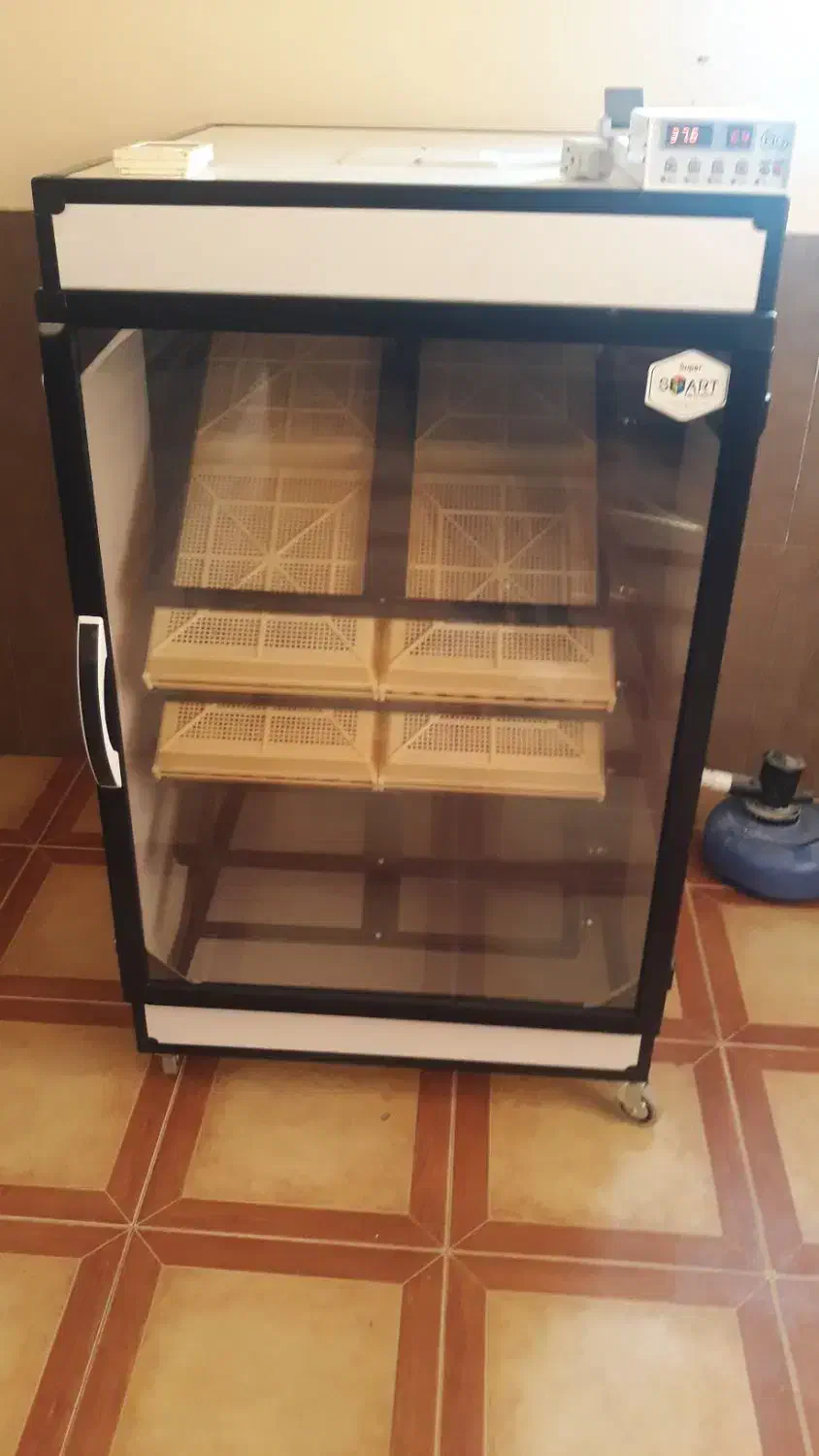 دستگاه جوجه کشی ۱۰۰۸ تایی اسکندری|ماشین‌آلات صنعتی|زنجان, |دیوار