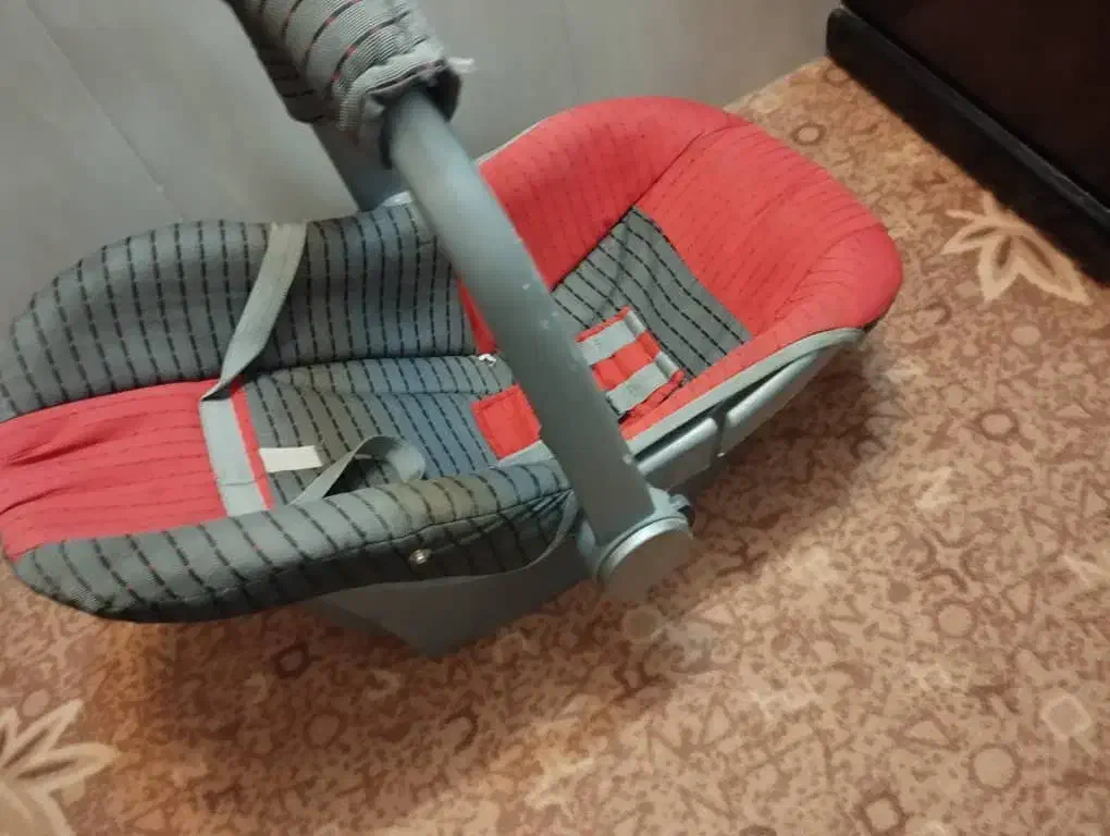 رورویک کریروتاب شورتی درحدنو|اسباب و اثاث بچه|فسا, |دیوار