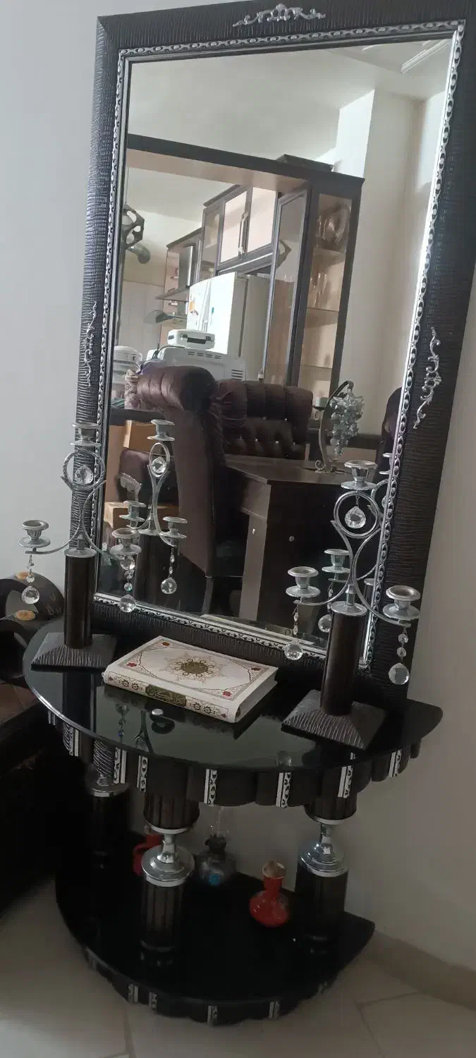 آینه شمعدان|آینه|قیامدشت - خاورشهر, |دیوار