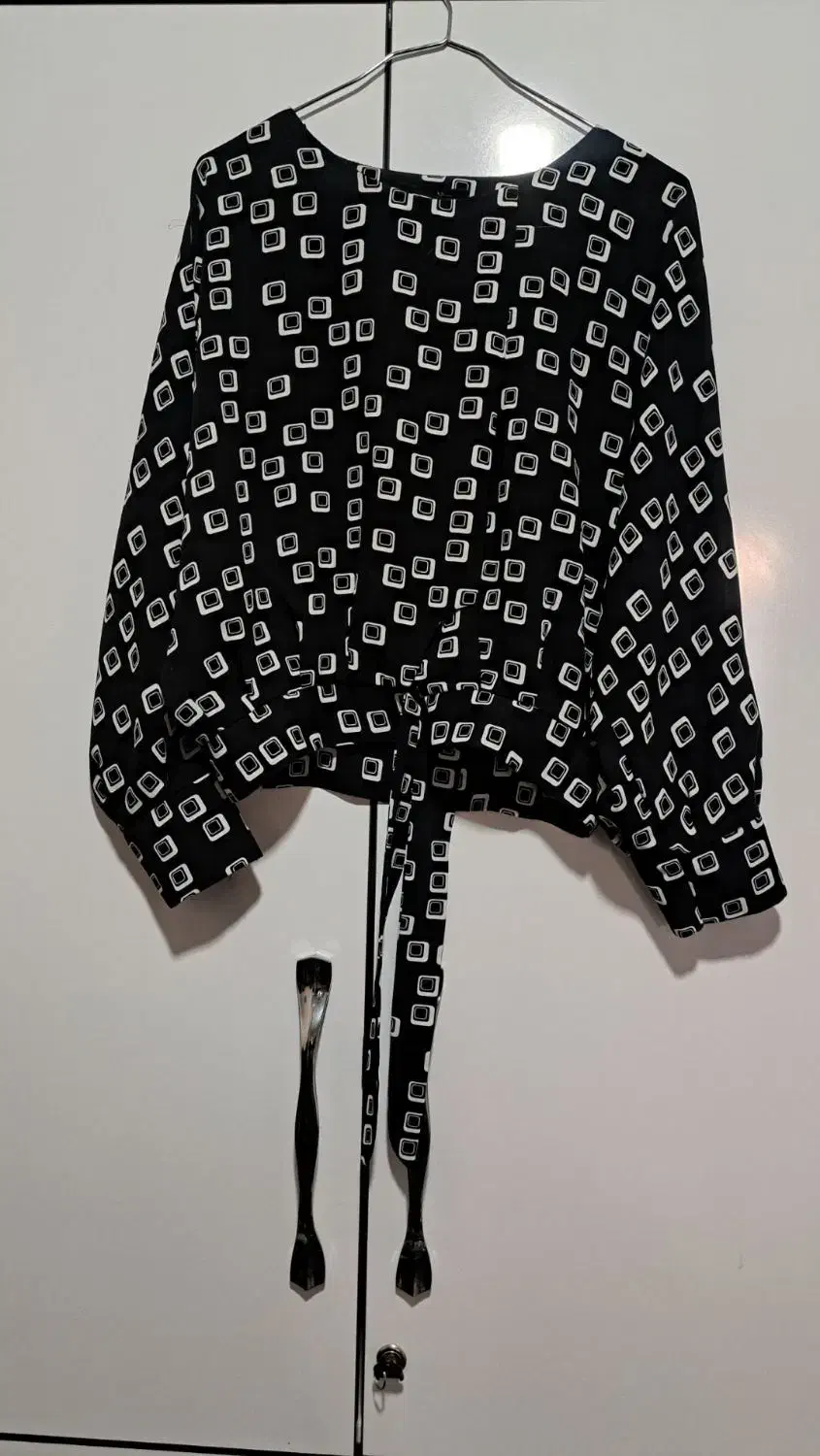 شومیز|لباس|بروجرد, |دیوار