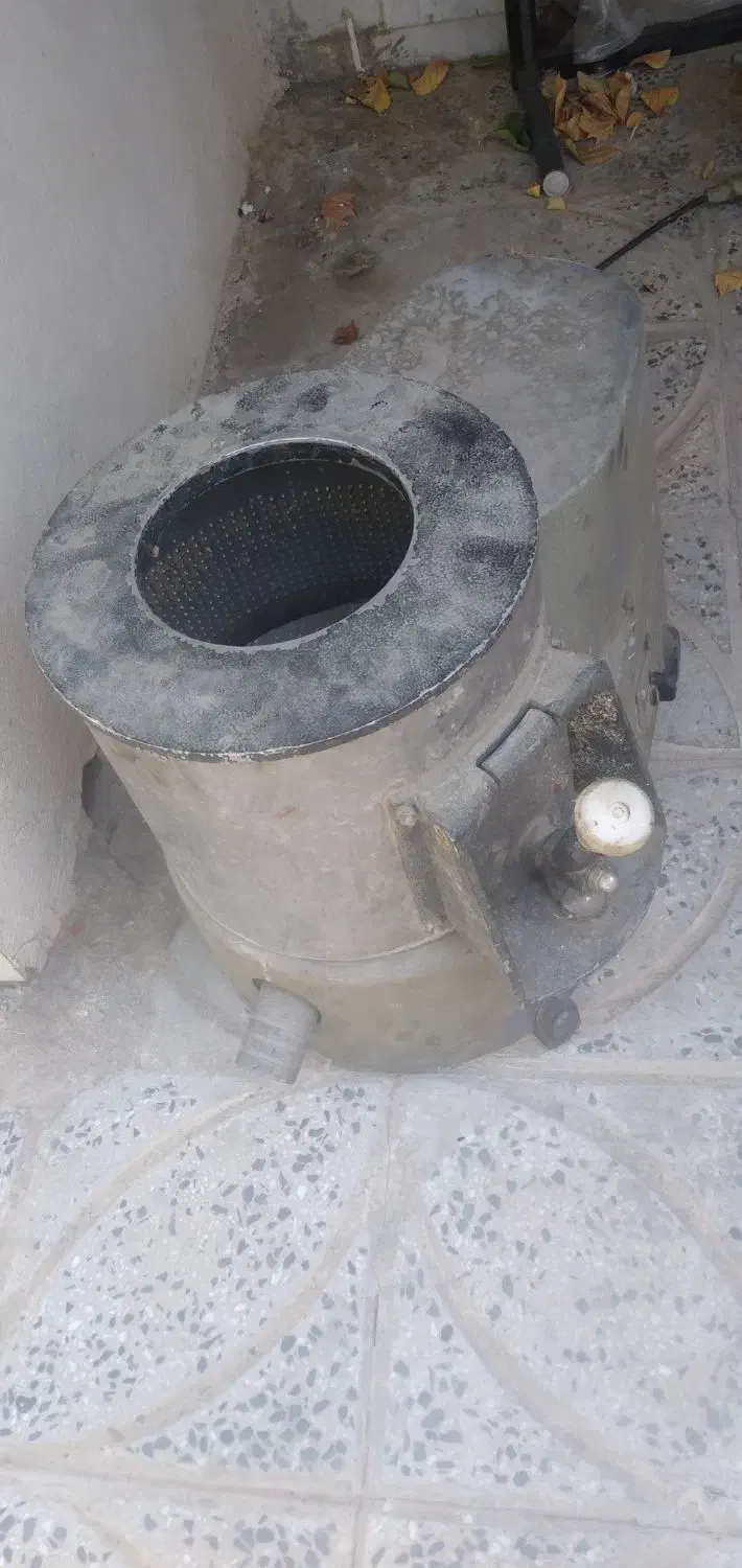 دستگاه پوست کن سیب زمینی و پیاز|کافی‌شاپ و رستوران|الیگودرز, |دیوار