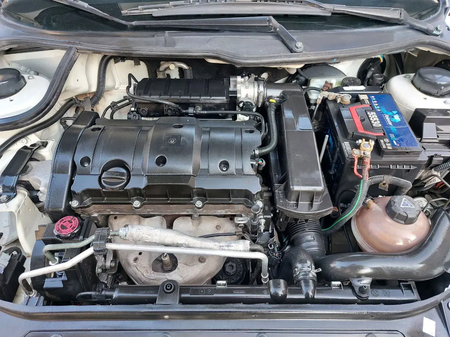 پژو۲۰۶ تی فایو ۱۶سوپاپ مدل ۹۴کم کارکرد فنی صفر|خودرو سواری و وانت|تبریز, |دیوار