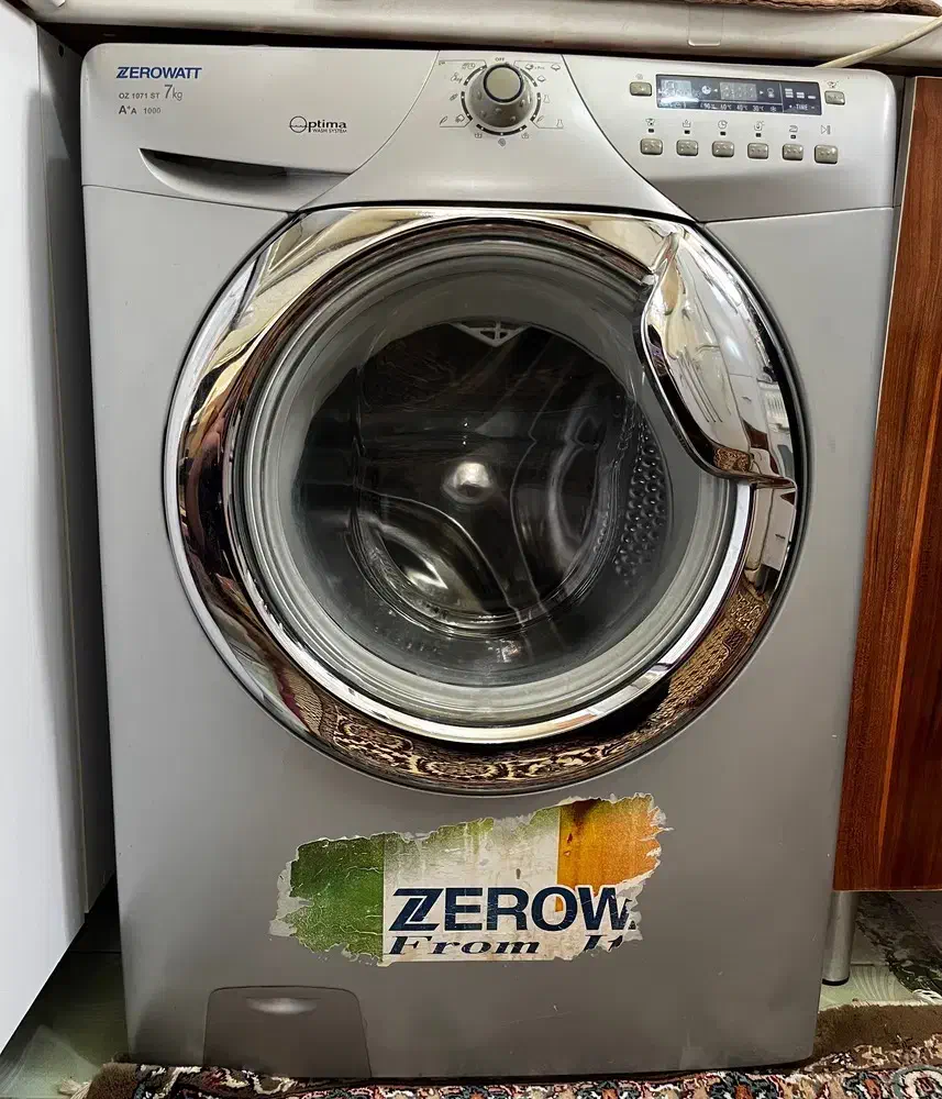 لباسشویی ۷ کیلو|ماشین لباسشویی و خشک‌کن لباس|باسمنج, |دیوار