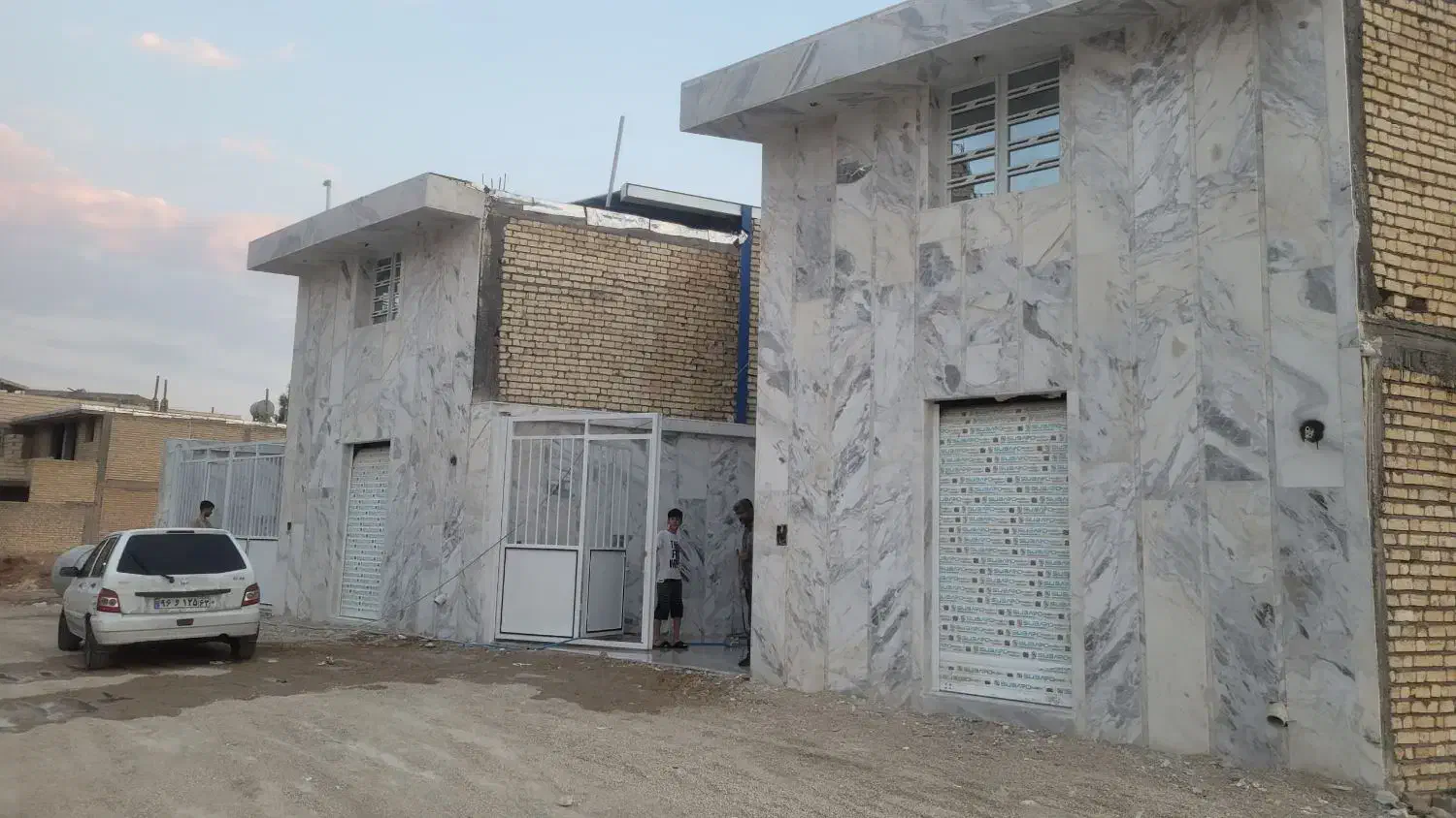 اجاره سوله ۲۲۵ متری کارگاه تولیدی بهداشتی انبار|اجارهٔ دفتر صنعتی، کشاورزی، تجاری|شیراز, سلطان آباد|دیوار