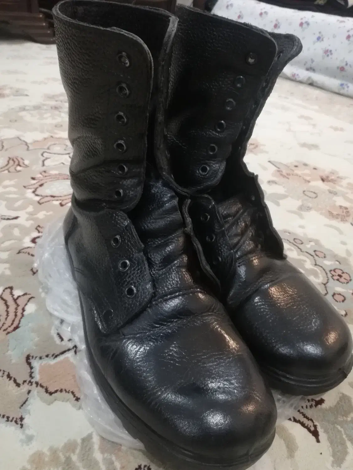 اقلام سربازی . لباس پوتین راک ساک اورکت|حراج|مسجد سلیمان, |دیوار