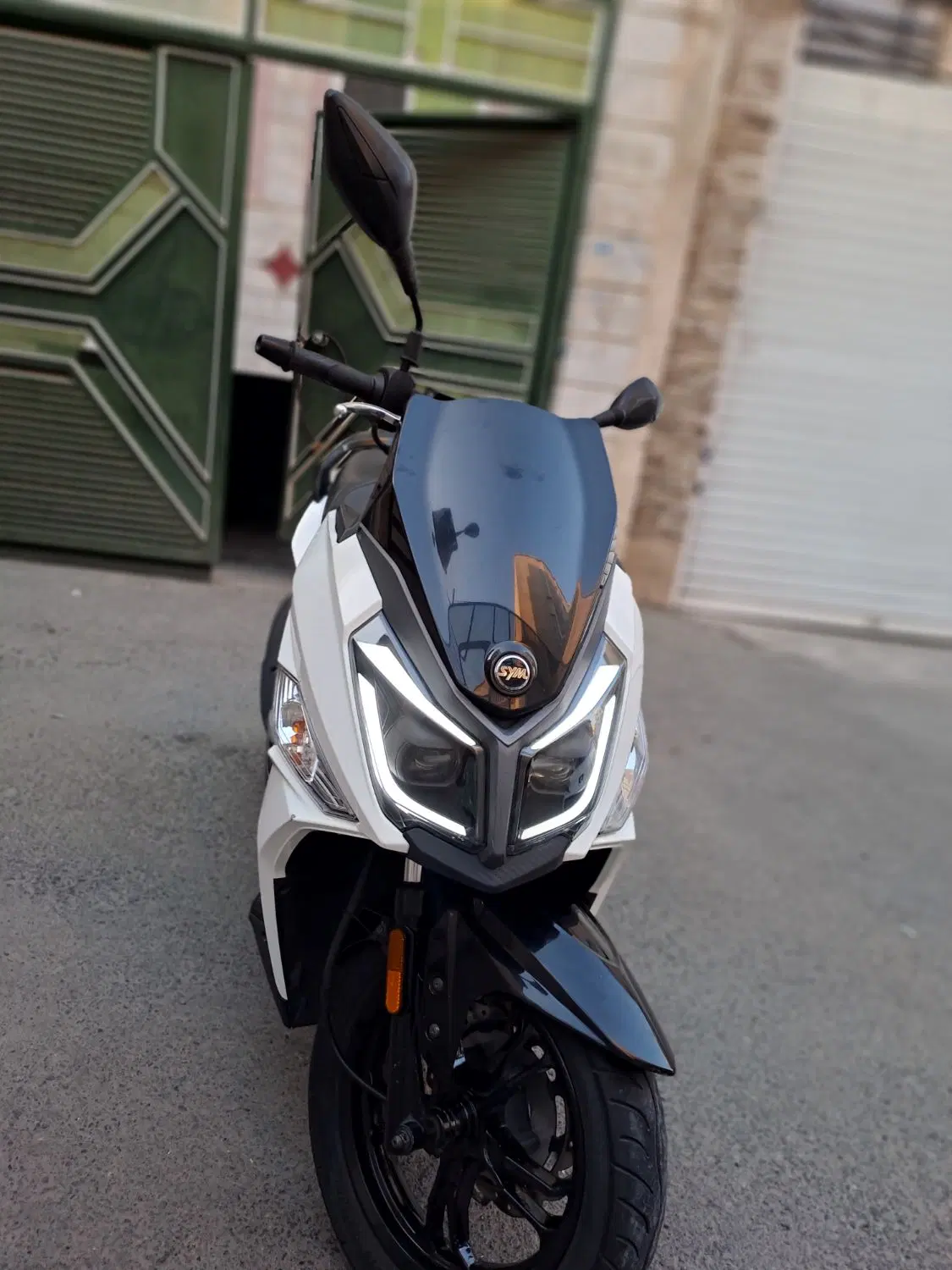 sym  j200|موتورسیکلت|تهران, هفت چنار|دیوار