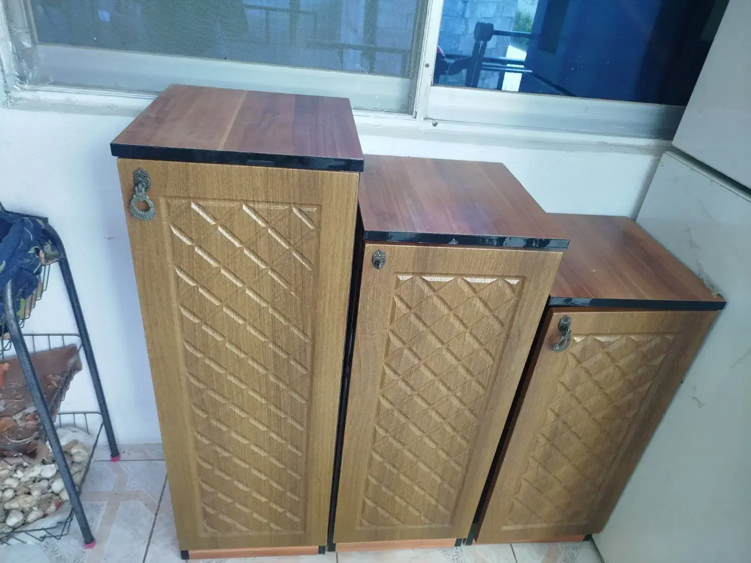 جا کفشی سه تیکه نونو هست|جاکفشی، کمد، دراور|چمستان, |دیوار