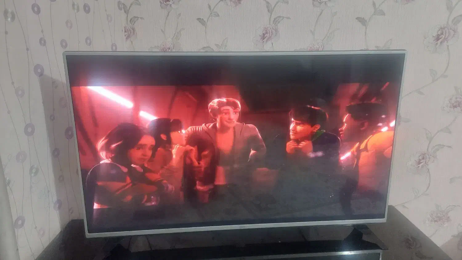 تلوزیون ال جی ۴۹ اینج|تلویزیون و پروژکتور|بندرعباس, |دیوار