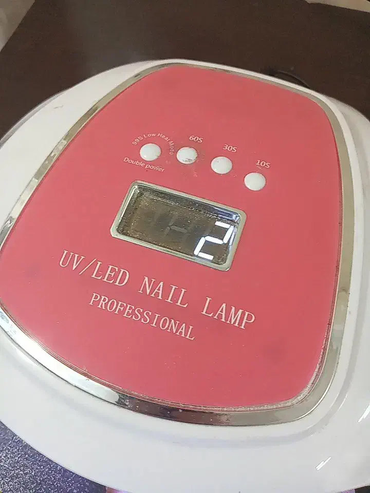 دستگاه یووی|آرایشی، بهداشتی، درمانی|بیرجند, |دیوار