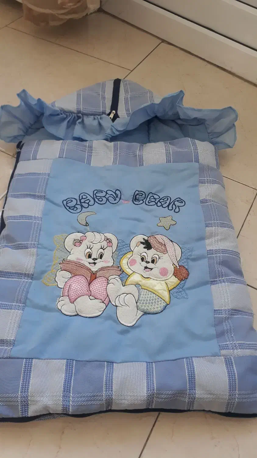 مقداری وسایل سیسمونی|اسباب و اثاث بچه|اسدآباد, |دیوار