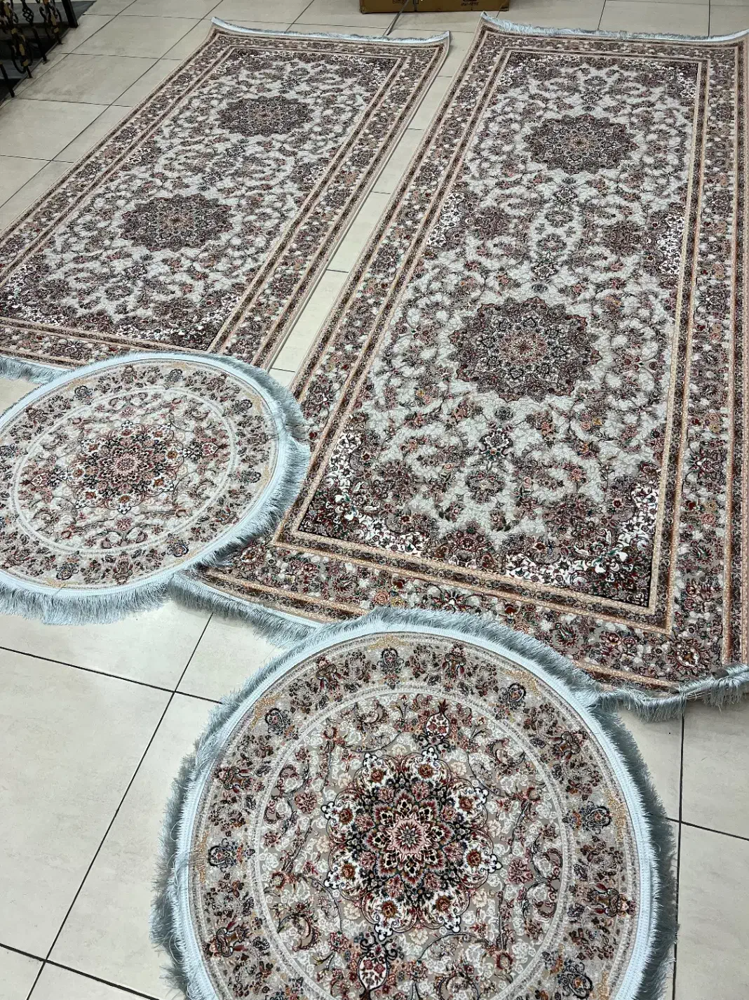 فرش راهرو و آشپزخانه 3*1/50و 4*1/50|فرش|تبریز, |دیوار