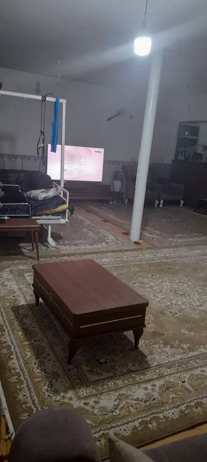 ساختمان ویلایی فروشی واجاره خ رجایی کوچه کشمرزی|اجارهٔ خانه و ویلا|اقبالیه, |دیوار