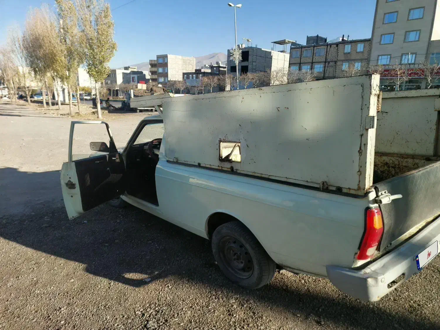 فروشی وانت مدل ۹۳|خودرو سواری و وانت|مشگین شهر, |دیوار