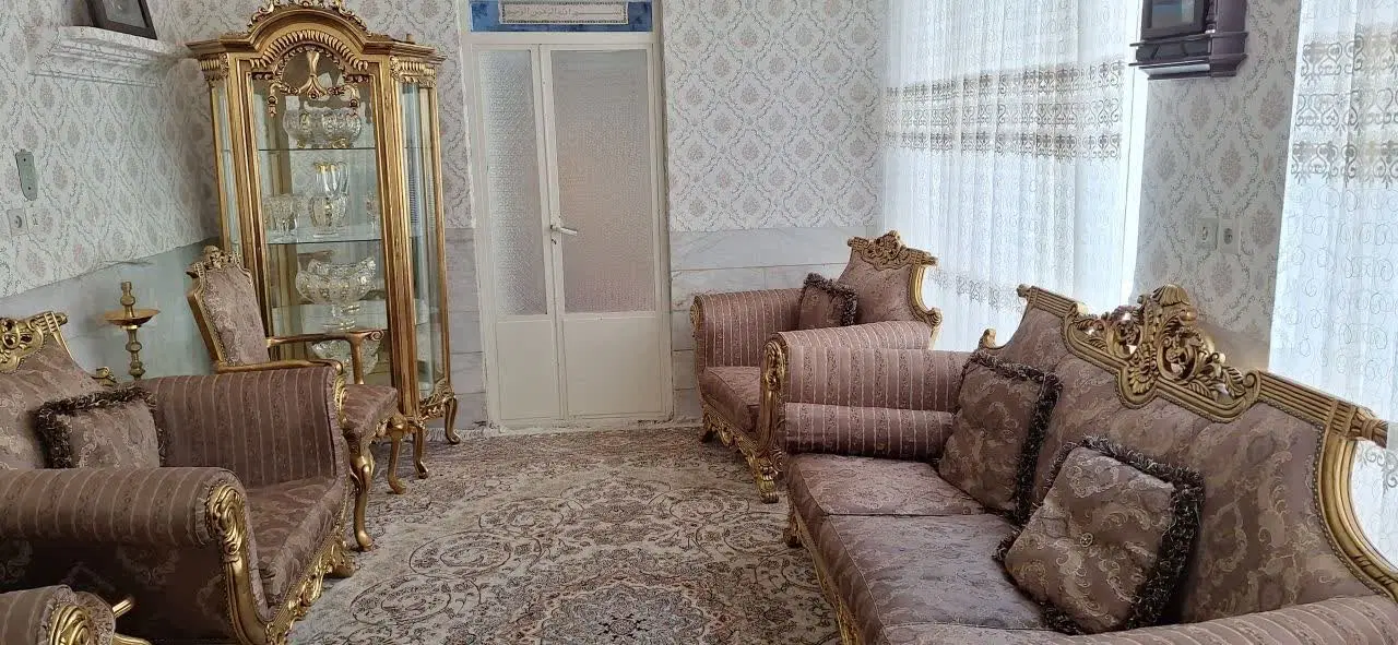 مبل سلطنتی|مبلمان خانگی و میز عسلی|یزد, |دیوار