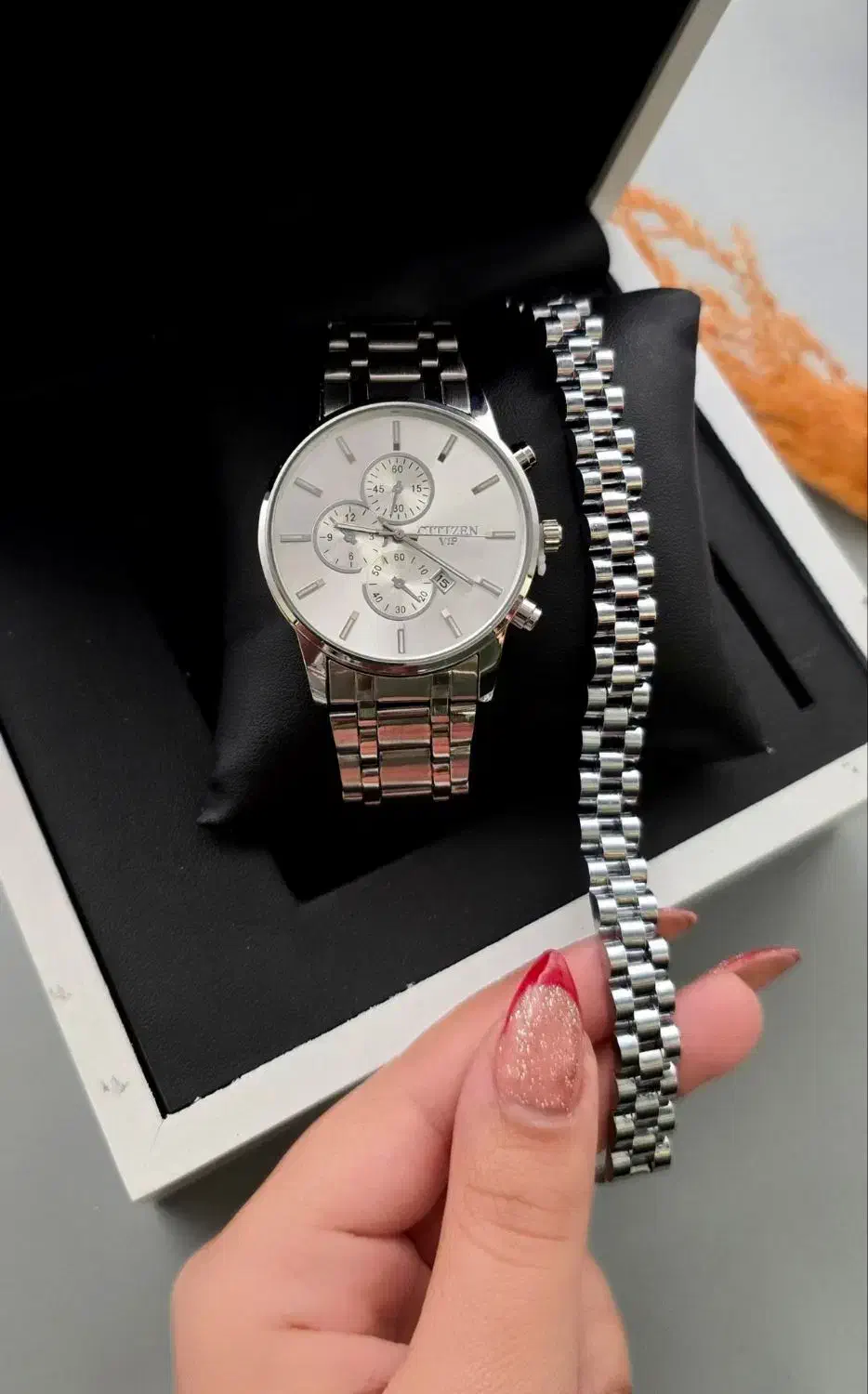 ساعت سیتیزن|ساعت|چناران, |دیوار