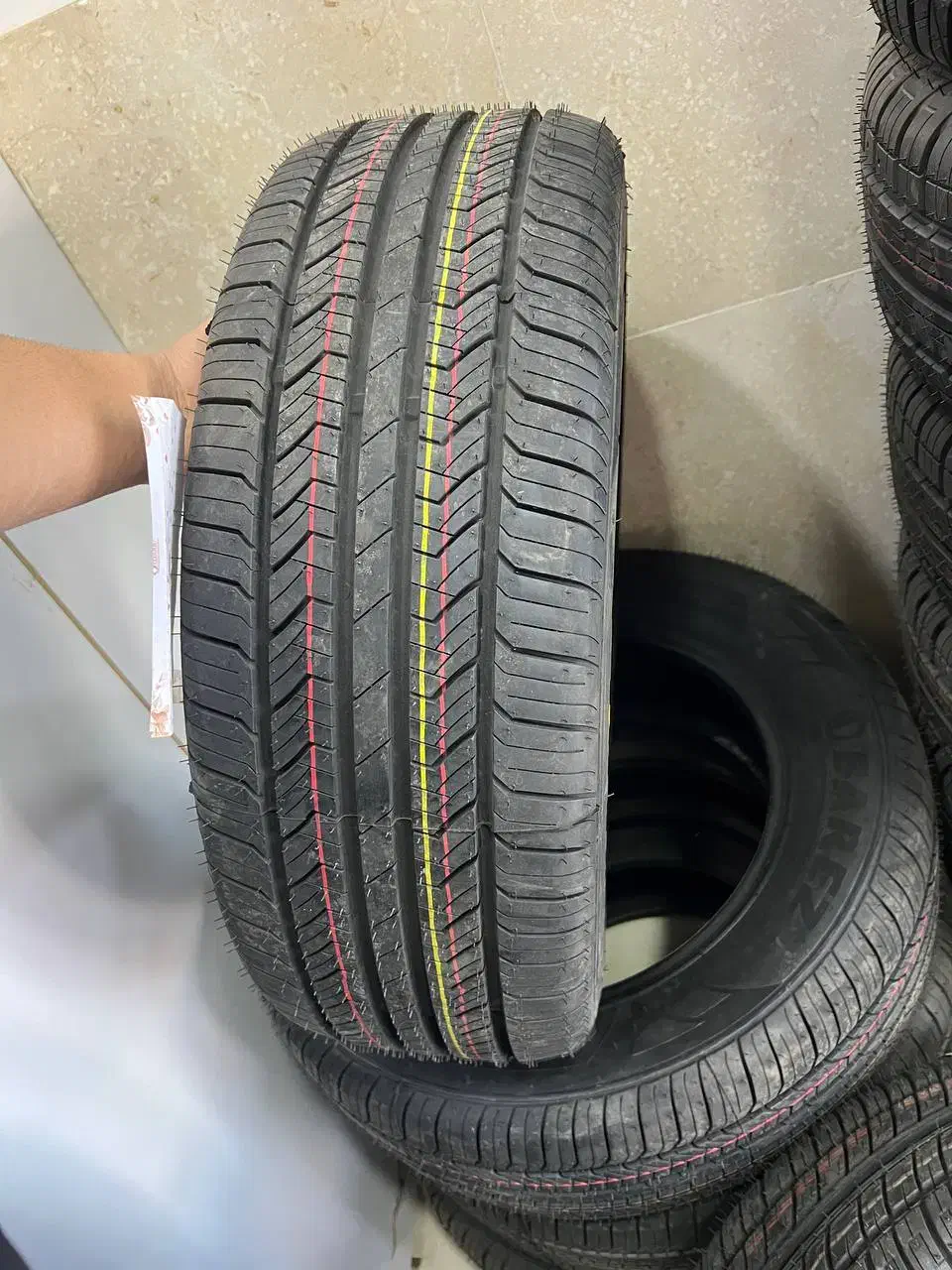 فروش انواع لاستیک ایرانی و خارجی قیمت کف بازار|عمده‌فروشی|چناران, |دیوار