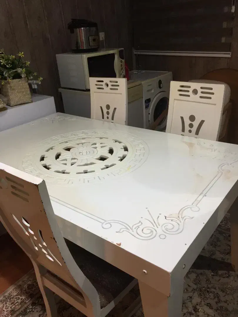 میز نهارخوری|میز و صندلی غذاخوری|اردبیل, |دیوار