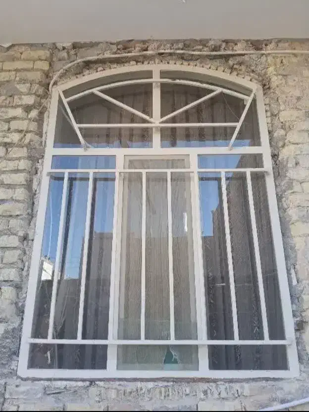 درب وپنجره آهنی حفاظ دار|مصالح و تجهیزات ساختمان|شاهینشهر, گزبرخوار|دیوار