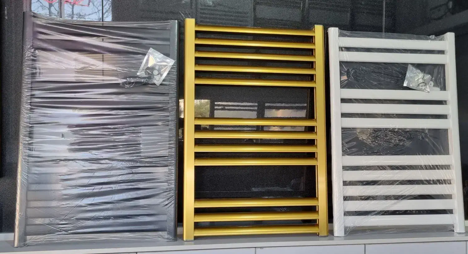 حوله خشک کن استیل رنگی با اقساط بدون پیش پرداخت|لوازم حمام|کاشان, الغدیر|دیوار