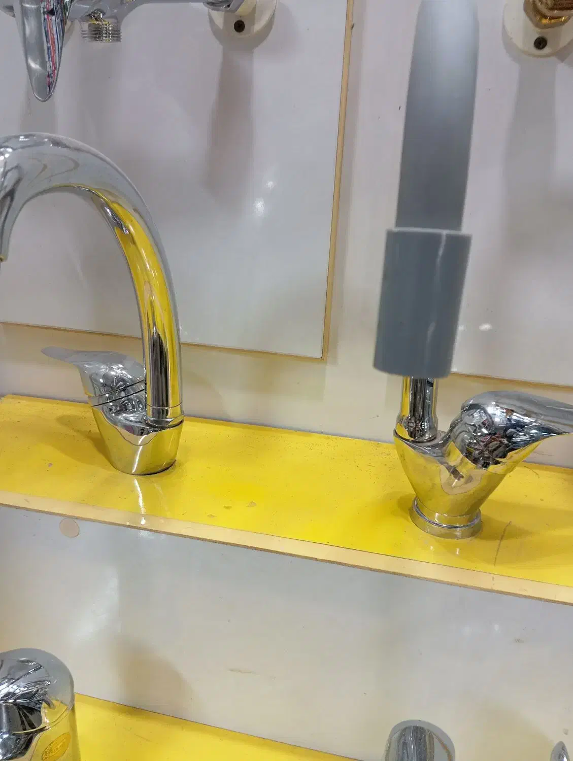 تعمیرات نصب شیرآلات آبگرمکن پمپ آب اتوماتیک تصفیه|خدمات پیشه و مهارت|خرمشهر, |دیوار