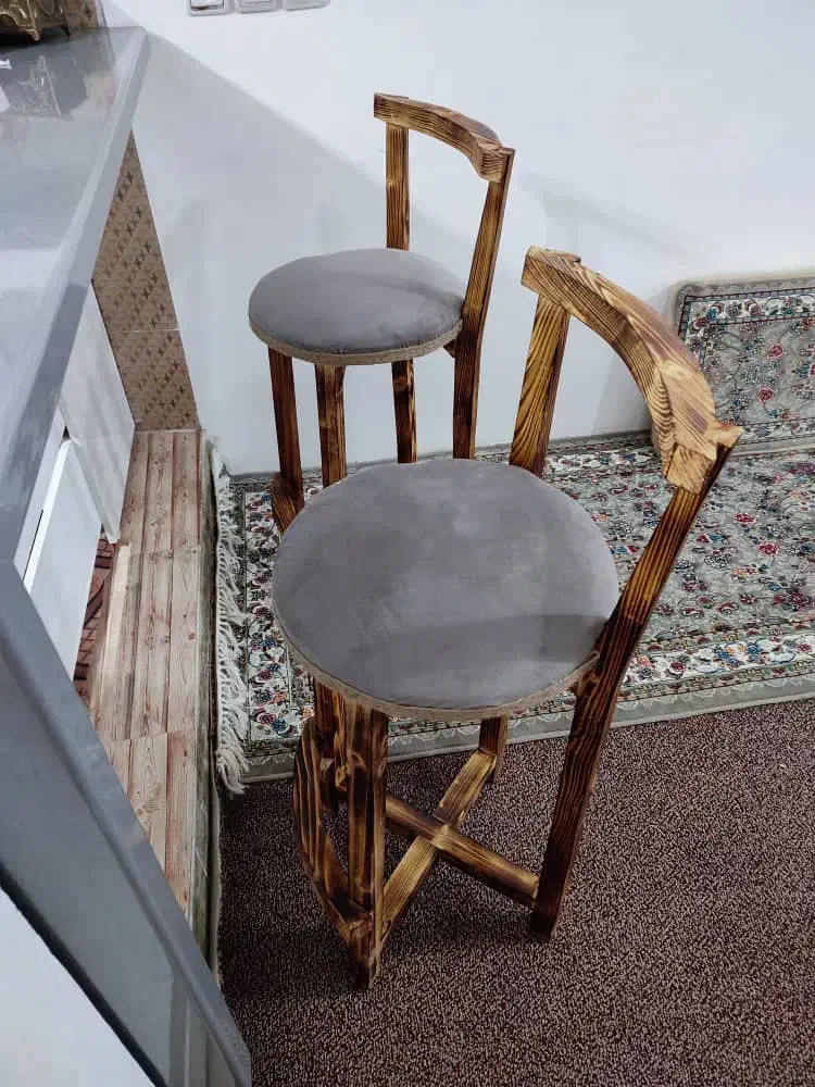 صندلی گرد چوبی ارتفاع بلند|میز و صندلی غذاخوری|شهریار, شهرک شاهد|دیوار