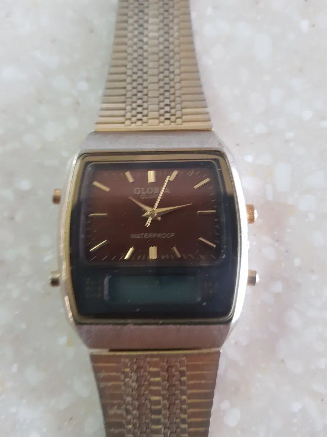 ساعت دوزمانه ژاپن|ساعت|لنگرود, |دیوار