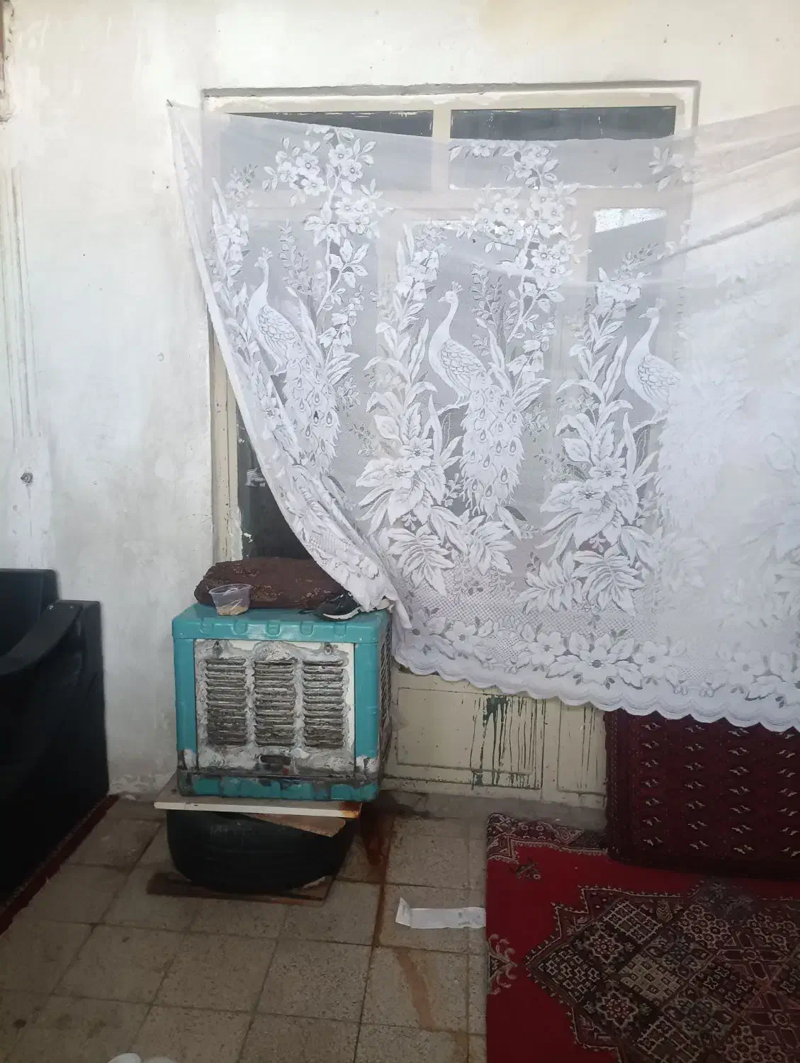 اجاره اتاق|اجارهٔ خانه و ویلا|شیراز, سیاه سنگ|دیوار