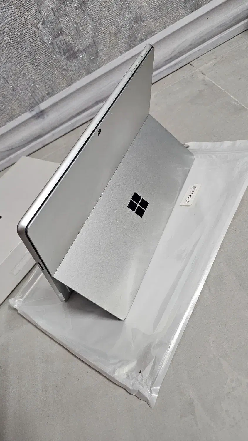 لپتاپ microsoft surface pro11 plus 256|رایانه همراه|اصفهان, شهید رجایی|دیوار