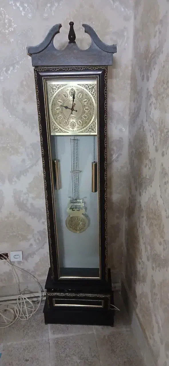 ساعت ایستاده|ساعت دیواری و تزئینی|گلستان (تهران), |دیوار