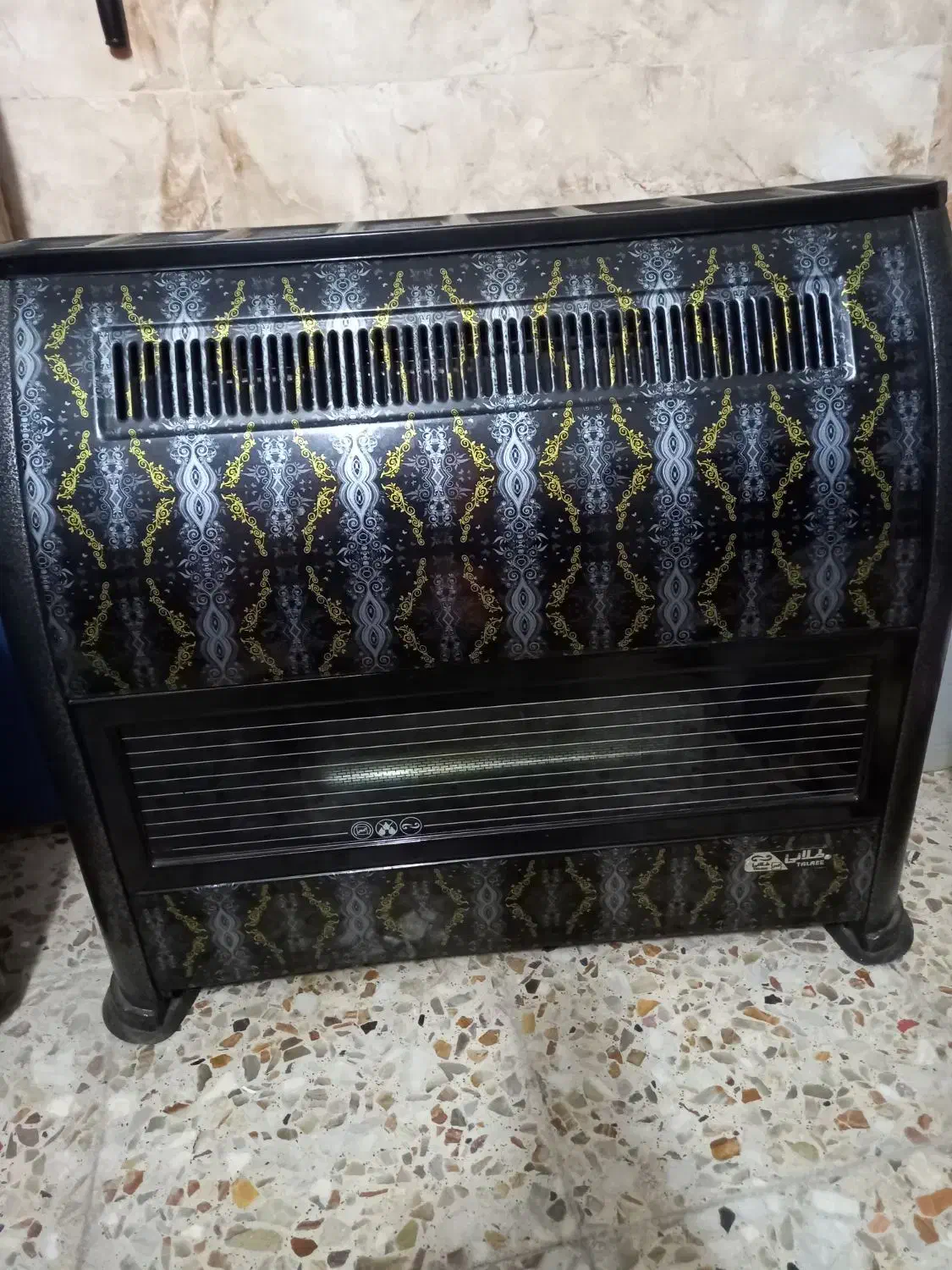 بخاری گازی درحد نو|بخاری، هیتر، شومینه|رشت, پیرکلاچای|دیوار