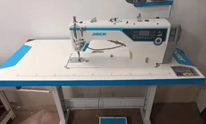 چرخ خیاطی|چرخ خیاطی و ریسندگی|ورامین, خیر آباد|دیوار