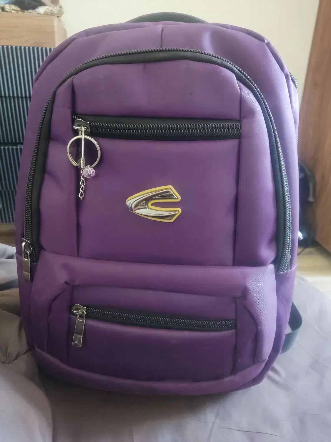 کوله مدرسه لب تابی با شارژر|کیف، کفش، کمربند|سیرجان, |دیوار