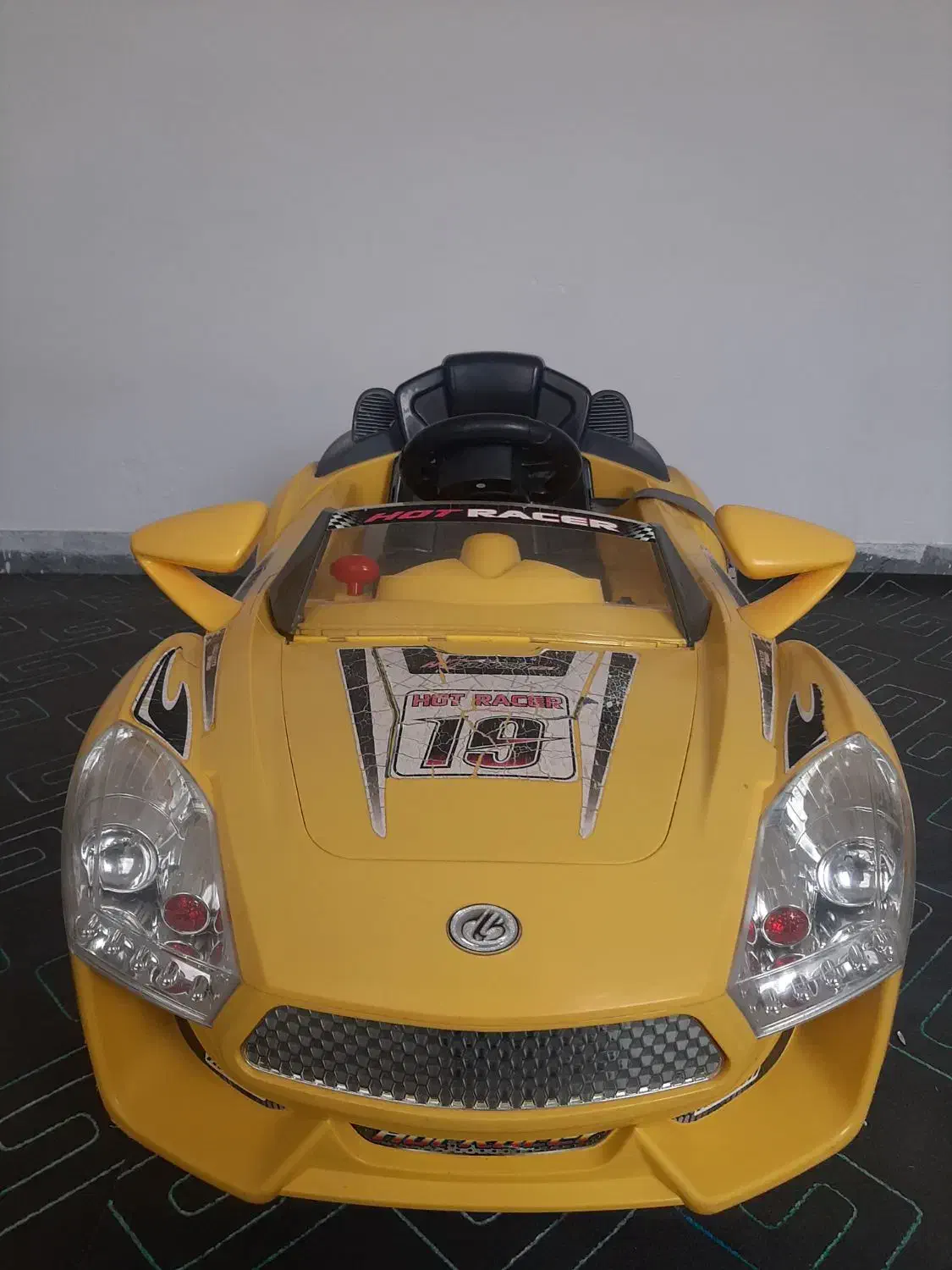 ماشین شارژی|اسباببازی|بروجن, |دیوار