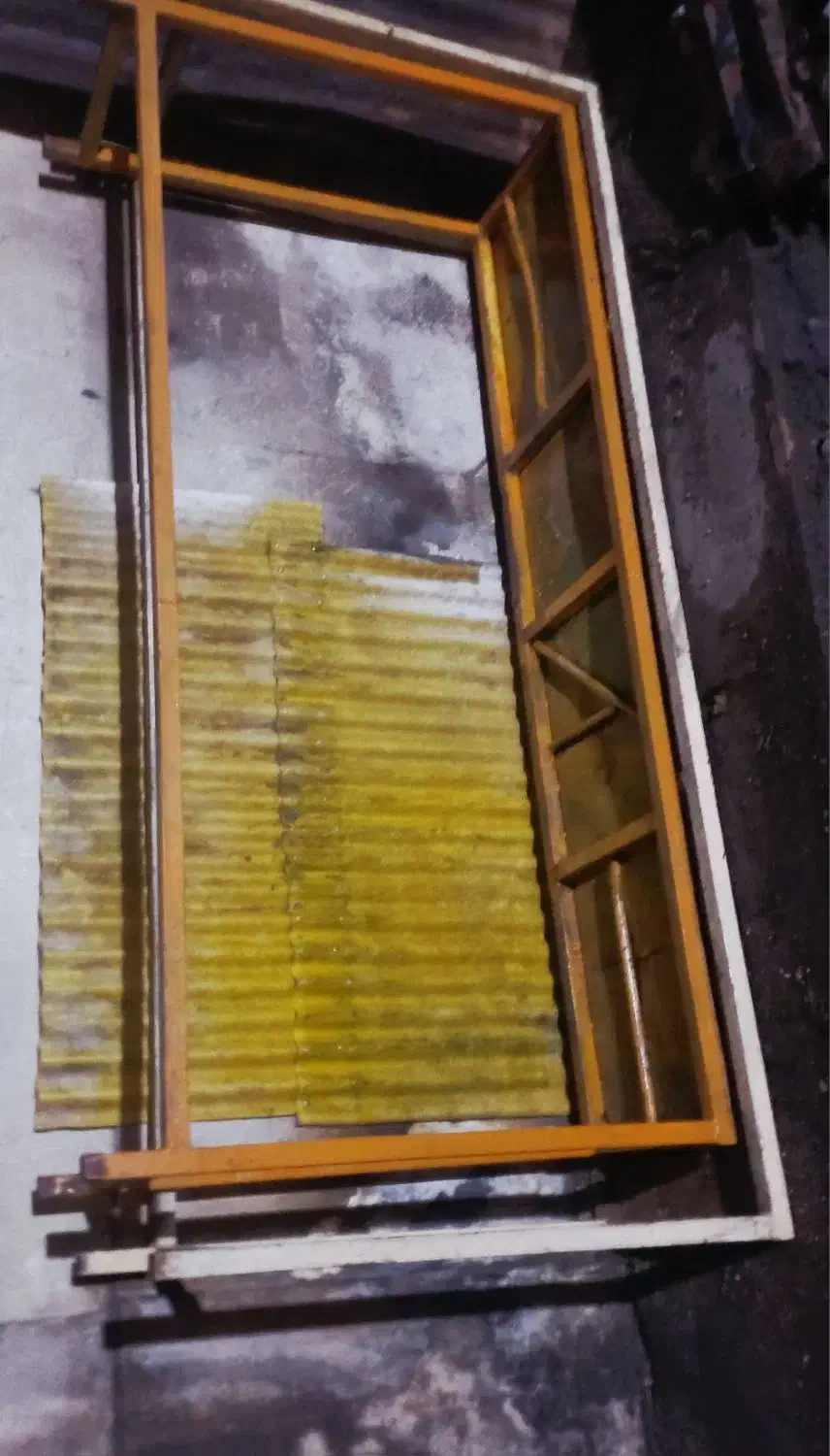 میز کار آهنی بزرگ|فروشگاه و مغازه|تهران, ایران|دیوار