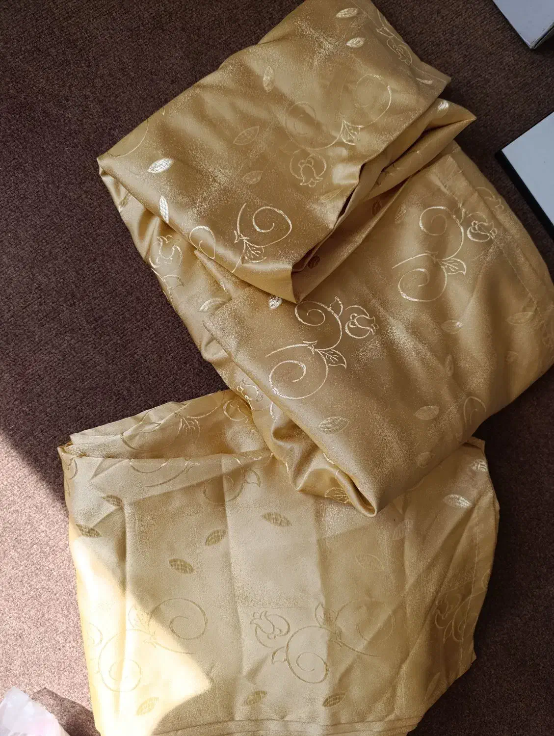 فروش پرده|پرده، رانر، رومیزی|ابریشم, |دیوار