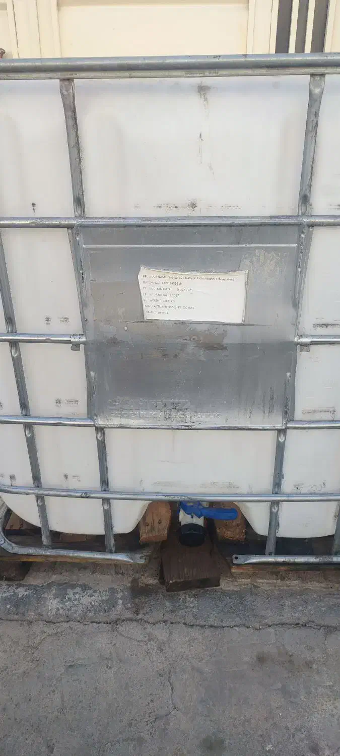 تانکر آب با محافظ فلزی و شیر|مصالح و تجهیزات ساختمان|زنجان, |دیوار