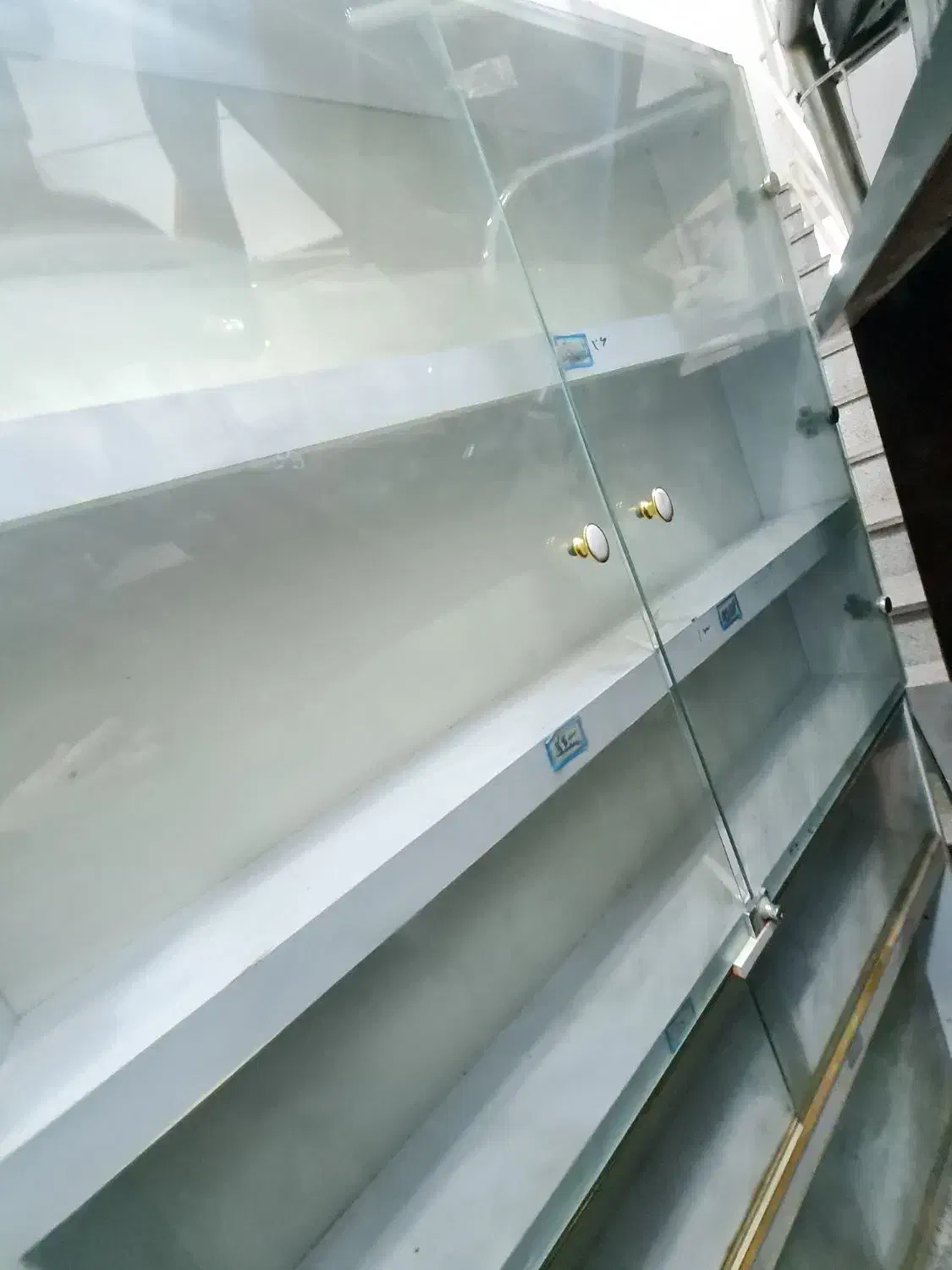 ویترین و میز اداری|کتابخانه، شلف، قفسه‌های دیواری|مشهد, وحید|دیوار