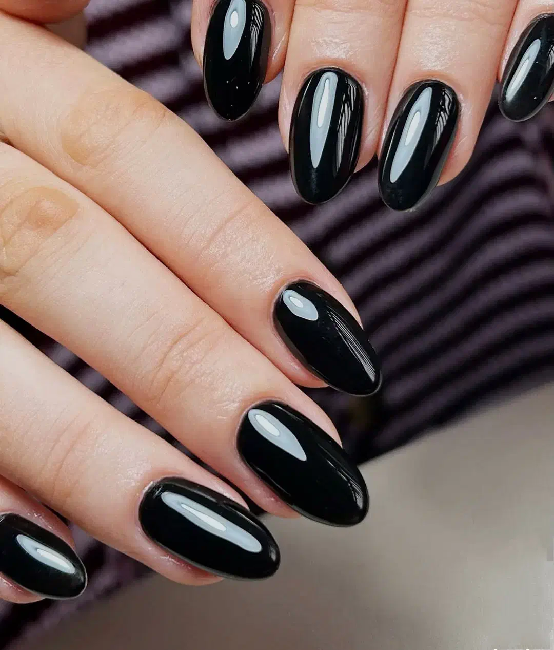 کاشت ناخن|خدمات آرایشگری و زیبایی|هشتگرد, شهرک ریحانه|دیوار