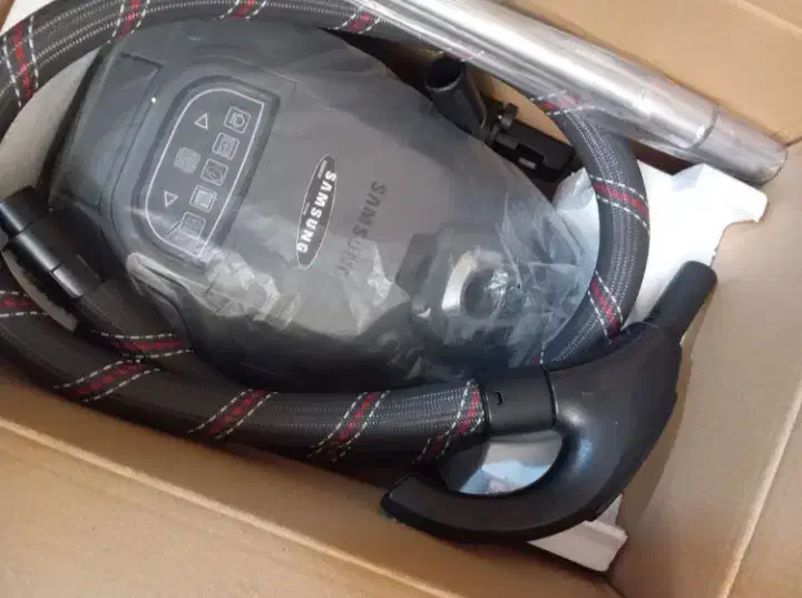 جارو برقی اکبند|جاروبرقی، جارو شارژی، بخارشو|اندیشه, اندیشه فاز ۳|دیوار