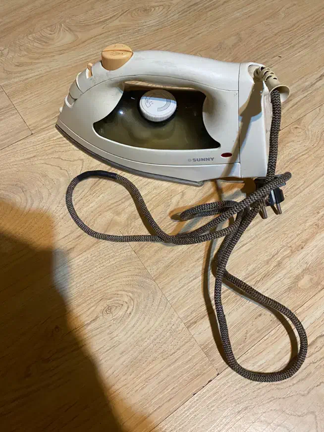 اتو لباس|اتو و لوازم اتو|تهران, فرمانیه|دیوار