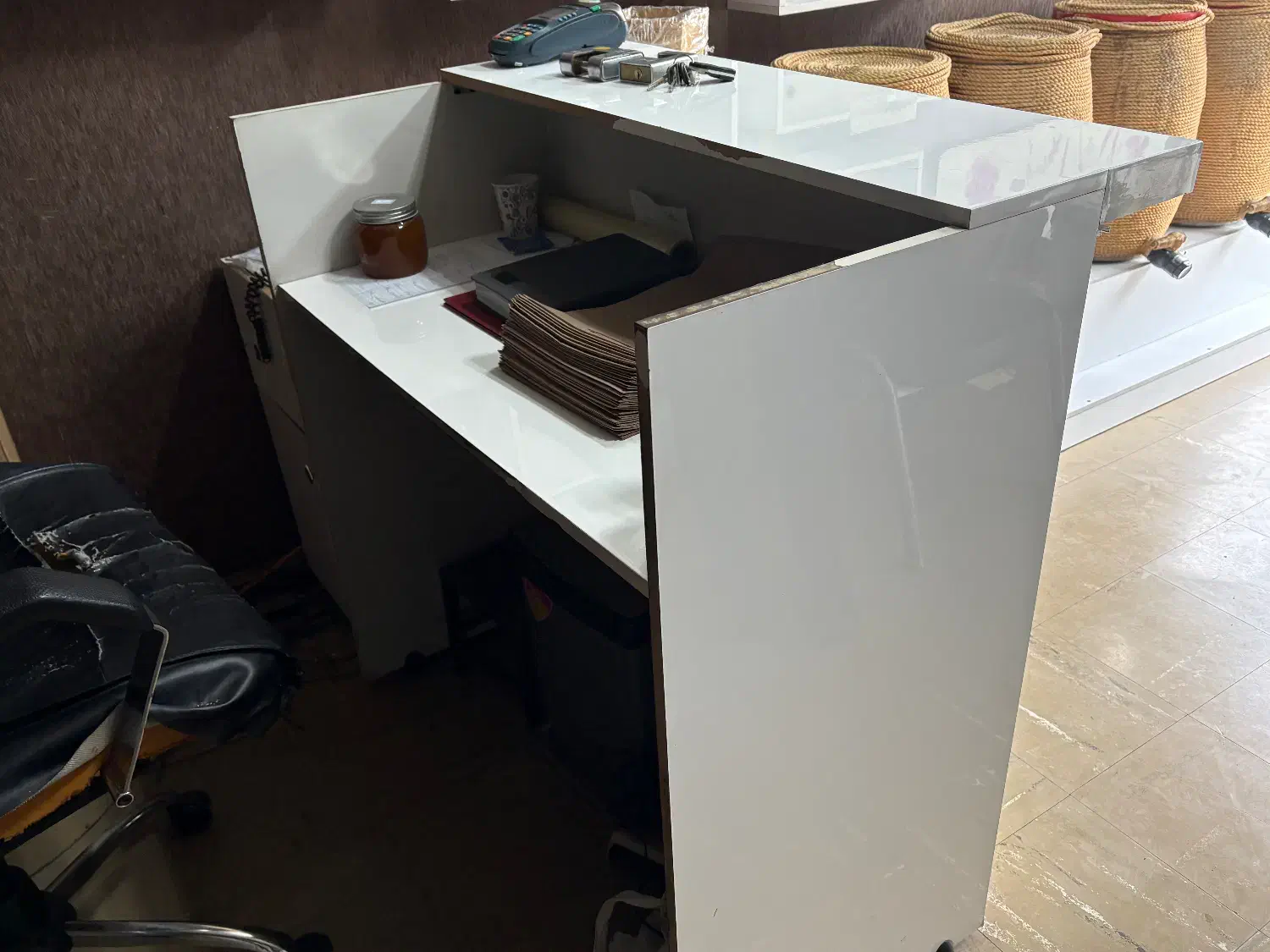 میز کانتر سالم هایگلس|فروشگاه و مغازه|تهران, تهرانسر مرکزی|دیوار