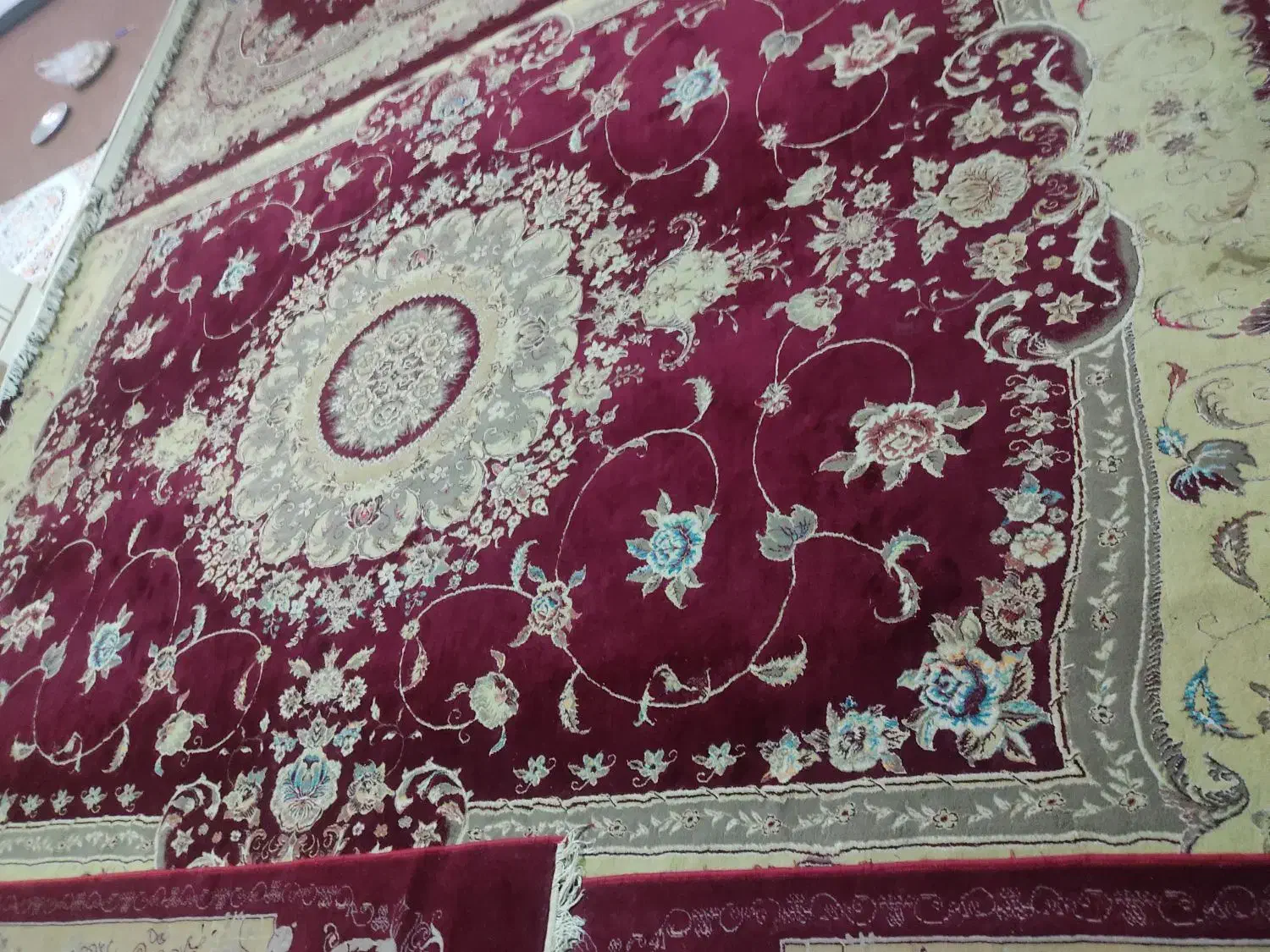 دوعدد قالی تمیز ماشینی|فرش|شوشتر, |دیوار