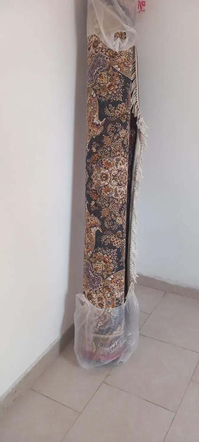 فرش ۶ متری|فرش|پرند, فاز ۱|دیوار